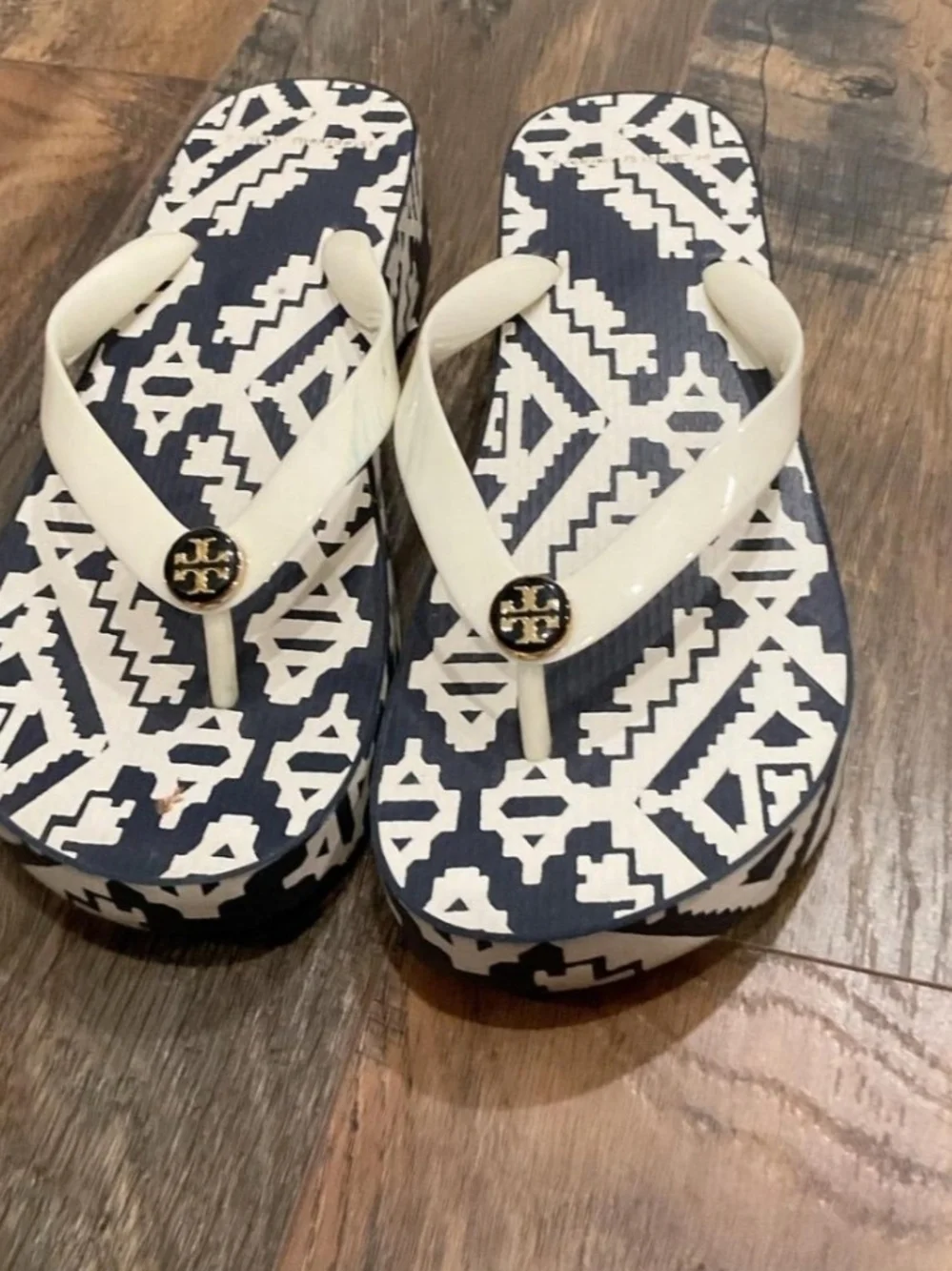 Like NEW Tory Burch Platform Wedge Navy White Logo Flip Flop Sandal 7.5 Or 8